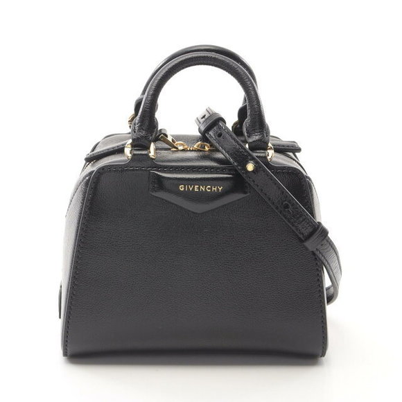 Givenchy Antigona Cube Handbag Leather Black - Picture 1 of 7